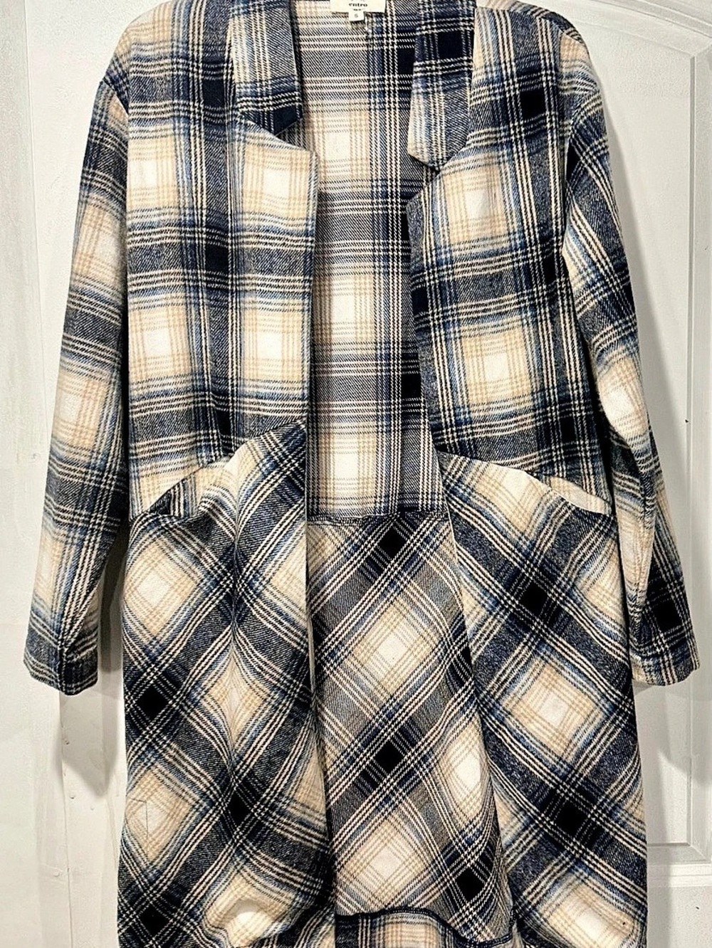 Entro women’s Plaid Coat in Blue & White